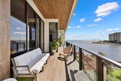 unit-605-3581 E Glencoe St, Coconut Grove, FL, 33133-4061 | Card Image