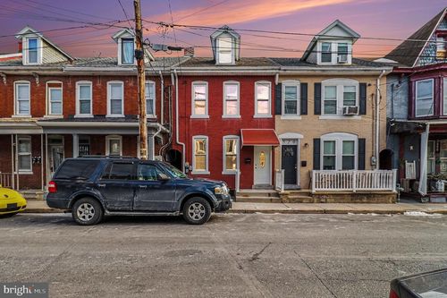 522 N 3rd St, LEBANON, PA, 17046-3754 | Card Image