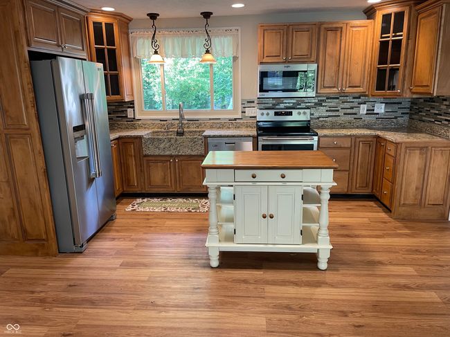 526 Emerson Rd, House other with 2 bedrooms, 2 bathrooms and null parking in Carmel IN | Image 4