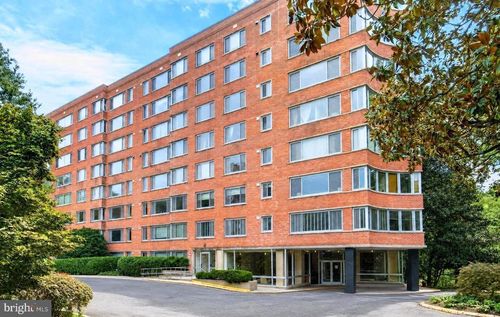 1009-4200 Cathedral Ave Nw, WASHINGTON, DC, 20016-4922 | Card Image