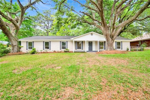 322 Thunderbird Dr, Satsuma, AL, 36572-2434 | Card Image