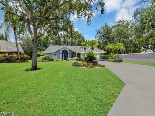 11481 Bent Pine Dr, FORT MYERS, FL, 33913-8112 | Card Image