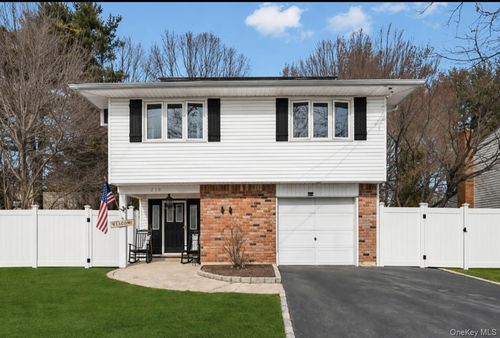 219 Bellerose Ave, East Northport, NY, 11731-1622 | Card Image