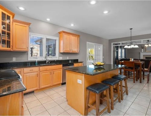 408 S Tombergs Dr, Eldridge, IA, 52748-2520 | Card Image