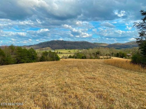 130 Mans Hollow Rd, Kingston, TN, 37763-6708 | Card Image