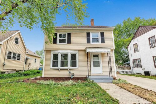 1242 Shawano Avenue, GREEN BAY, WI, 54303 | Card Image
