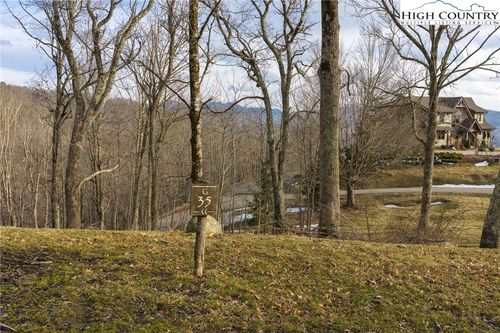 G35 Sky Camp Overlook, Banner Elk, NC, 28604 | Card Image