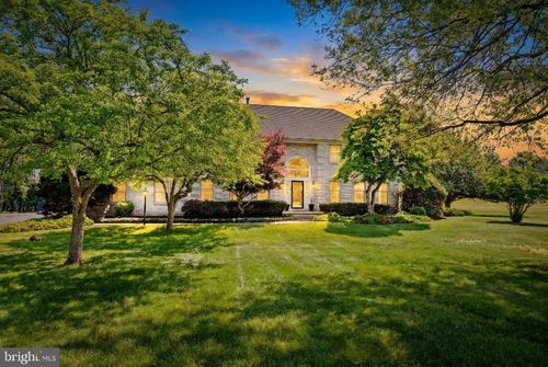 3 Haines Dr, Robbinsville, NJ, 08691-2426 | Card Image
