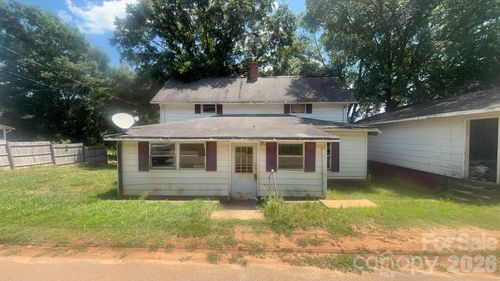 197 Main St, Mooresboro, NC, 28114-9729 | Card Image
