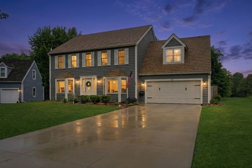 269 Concord Sq, Gurnee, IL, 60031-3207 | Card Image