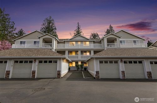 g203-15611 18th Ave W, Lynnwood, WA, 98087-8791 | Card Image