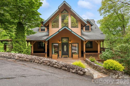 965 Winter Star Loop, Burnsville, NC, 28714-8880 | Card Image