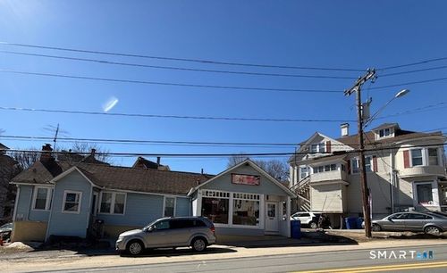 113 Bunker Hill Ave, Waterbury, CT, 06708-2222 | Card Image