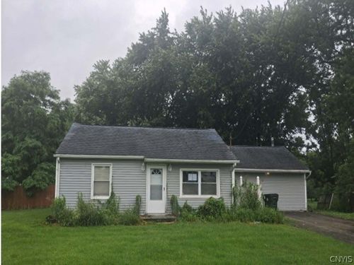 337 Bay St, Wilson, NY, 14172-9505 | Card Image