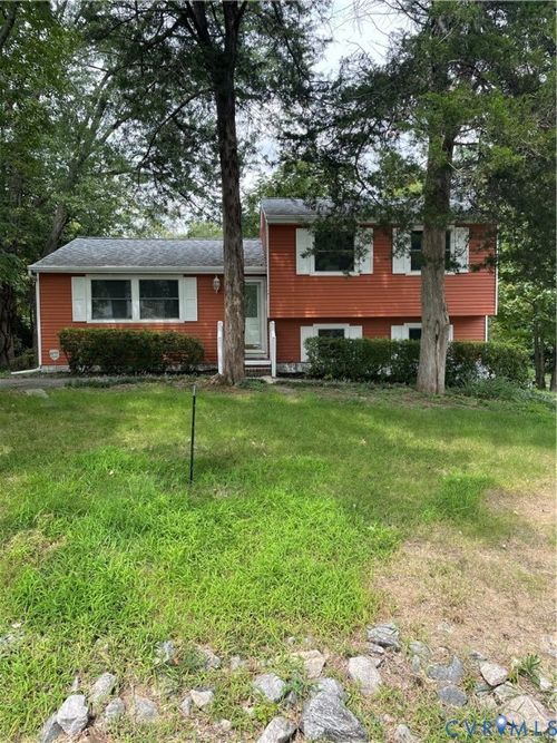10524 Seacliff Ln, North Chesterfield, VA, 23236-1751 | Card Image