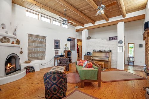 24 Camino Caballos Spur, Lamy, NM, 87540-9509 | Card Image