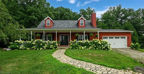 1089 Center Rd, New Franklin, OH, 44216-9748 | Card Image