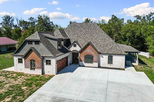 864 Healing Springs Road, Cave Springs, AR, 72718 | Card Image