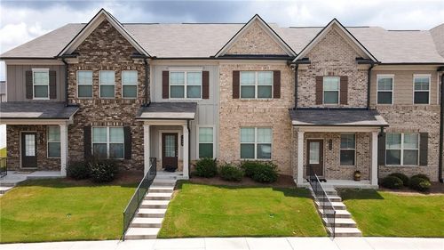 2969 Weyhill Trl, Buford, GA, 30519-9304 | Card Image