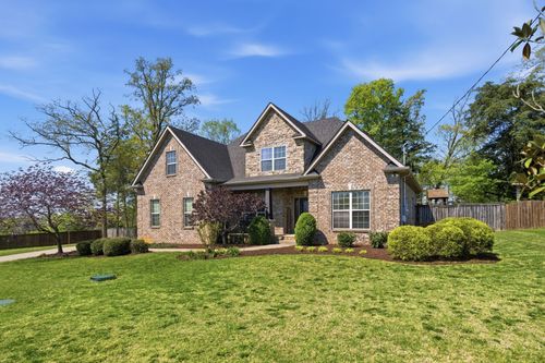 1105 Blackjack Way, Murfreesboro, TN, 37129-1429 | Card Image