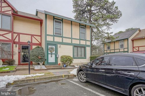 b39-11 Dover Ct, CLEMENTON, NJ, 08021-4233 | Card Image