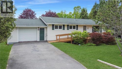 8 Sunset Dr, Quispamsis, NB, E2E4S5 | Card Image