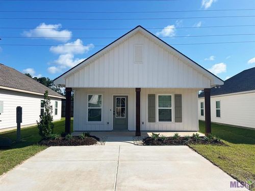 71716 Spike Dr, Madisonville, LA, 70447-8700 | Card Image