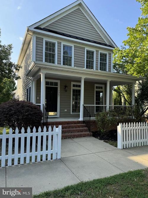 7267 Sallie Collins Dr, Ruther Glen, VA, 22546-4811 | Card Image