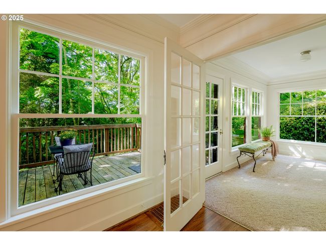 92216 Whiskey Rd, House other with 6 bedrooms, 3 bathrooms and 2 parking in Warrenton OR | Image 12
