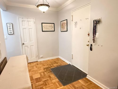 apt-2o-6740 Yellowstone Blvd, Forest Hills, NY, 11375-2623 | Card Image
