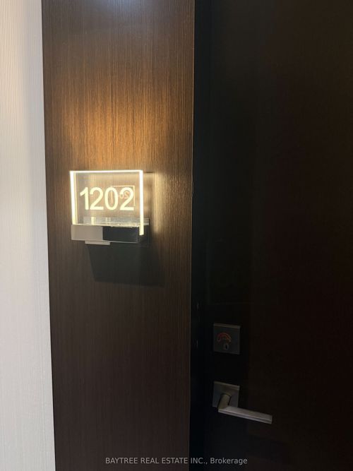 1202-2221 Yonge St, Toronto, ON, M4S0B8 | Card Image