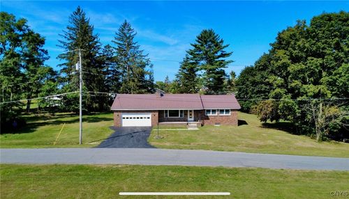 24 Stewart St, Dolgeville, NY, 13329-1423 | Card Image
