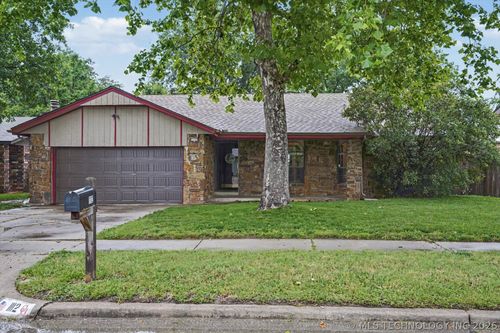 1112 W Memphis Street, Broken Arrow, OK, 74012 | Card Image