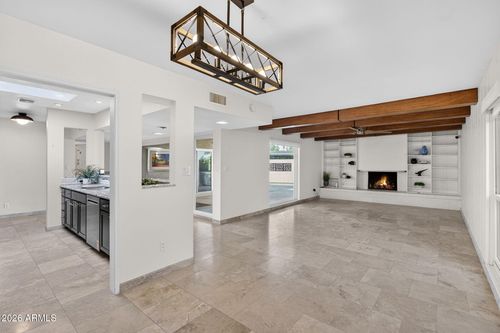 4816 E Earll Dr, Phoenix, AZ, 85018-6547 | Card Image