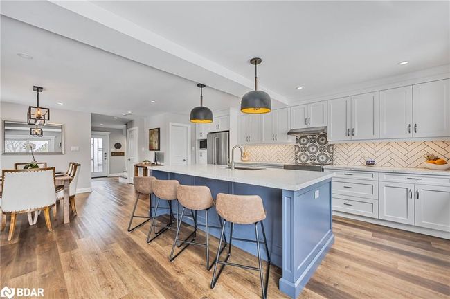 18 Peter St, House other with 3 bedrooms, 3 bathrooms and 5 parking in Amaranth ON | Image 8