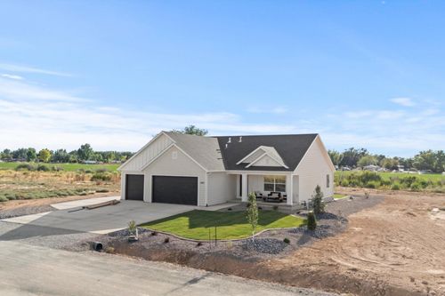 3930 N 350 W, Enoch, UT, 84021 | Card Image