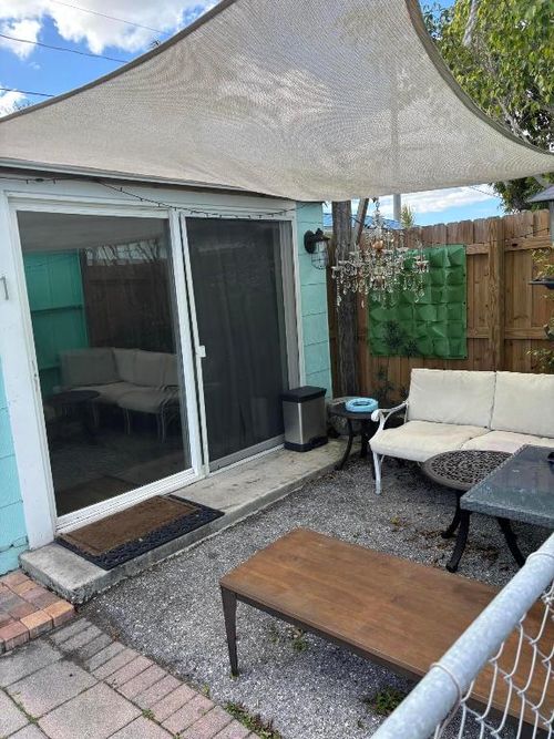 b-718 W Palm St, Lantana, FL, 33462-2721 | Card Image