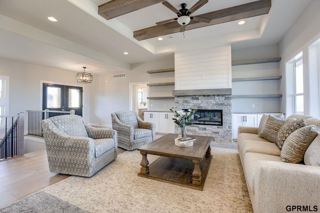 4093 George B Lake Pkwy, House other with 5 bedrooms, 4 bathrooms and 4 parking in Elkhorn NE | Image 10