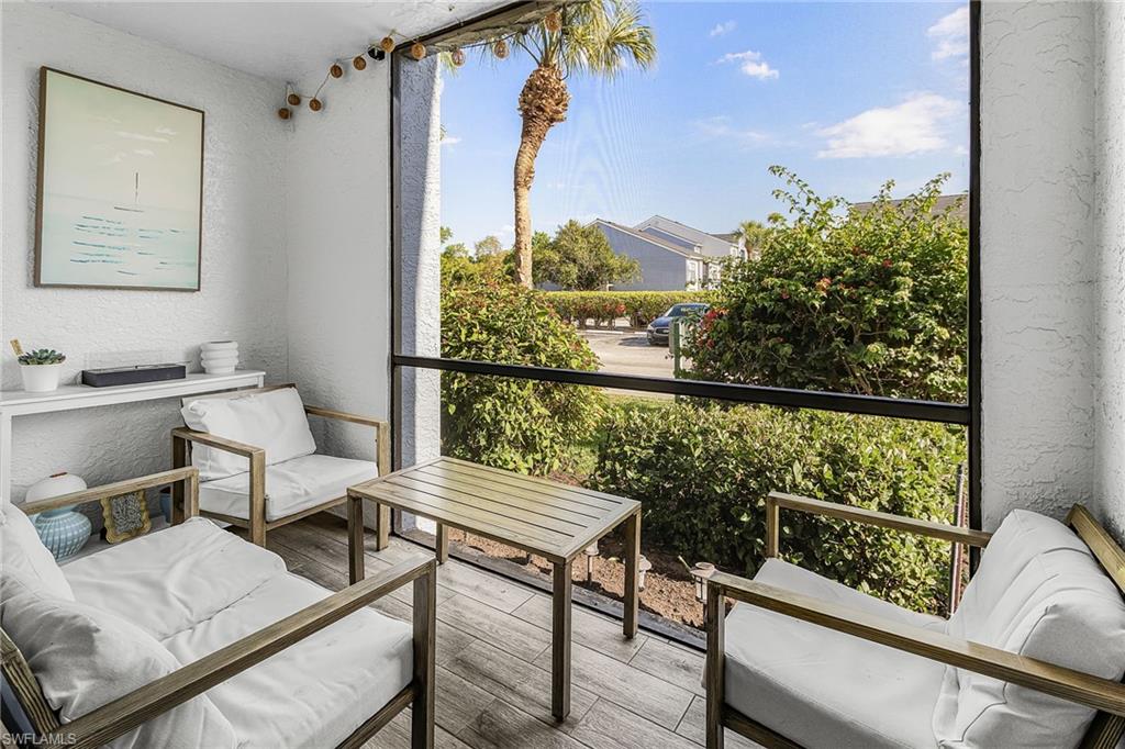 Residential in FORT MYERS 4