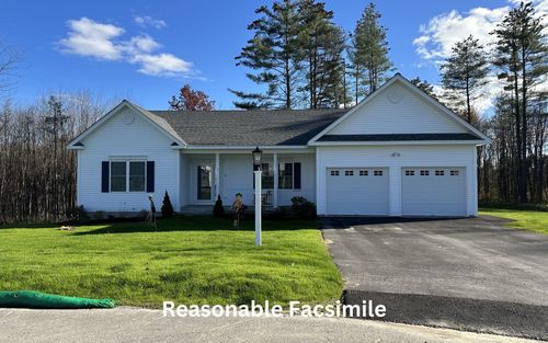116 Lantern Ln, Sandown, NH, 03873 | Card Image