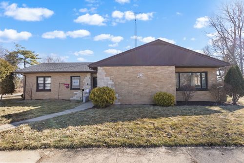 900 Whitney Blvd, BELVIDERE, IL, 61008-5325 | Card Image