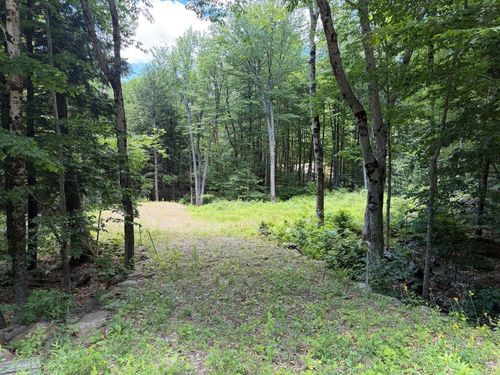 151 Red Coat Ln, Stoddard, NH, 03464-4522 | Card Image