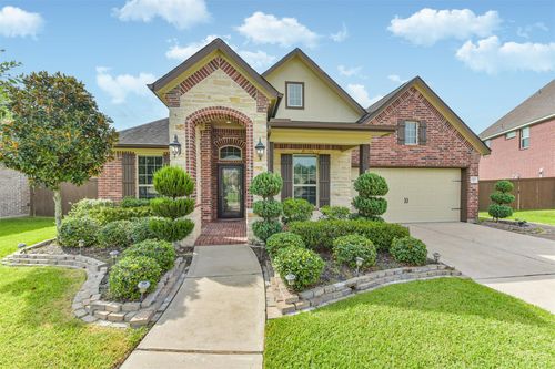 623 Aquilla Sq, Webster, TX, 77598-1573 | Card Image