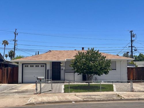 3076 Ascot Ln, San Jose, CA, 95111-2201 | Card Image