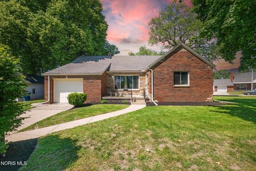 2340 Victory Ave, Toledo, OH, 43607-3544 | Card Image