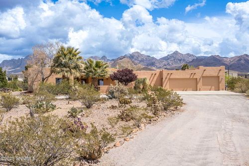 5115 La Cueva Mine Trl, Las Cruces, NM, 88011-9316 | Card Image