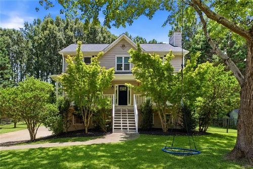 104 Courtland Cir, Powder Springs, GA, 30127-4299 | Card Image