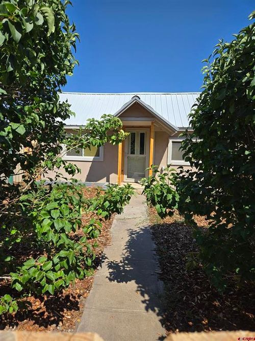 906 Morton St, Monte Vista, CO, 81144-1241 | Card Image