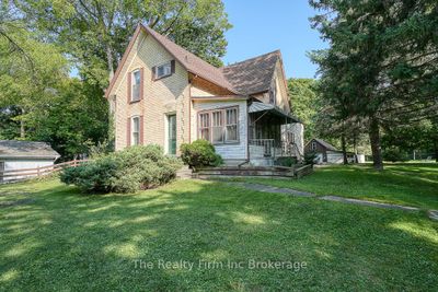 234 Charles St E, House other with 3 bedrooms, 2 bathrooms and 15 parking in Ingersoll ON | Image 1