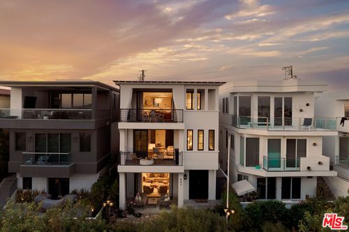 461 26th St, Manhattan Beach, CA, 90266 | Card Image